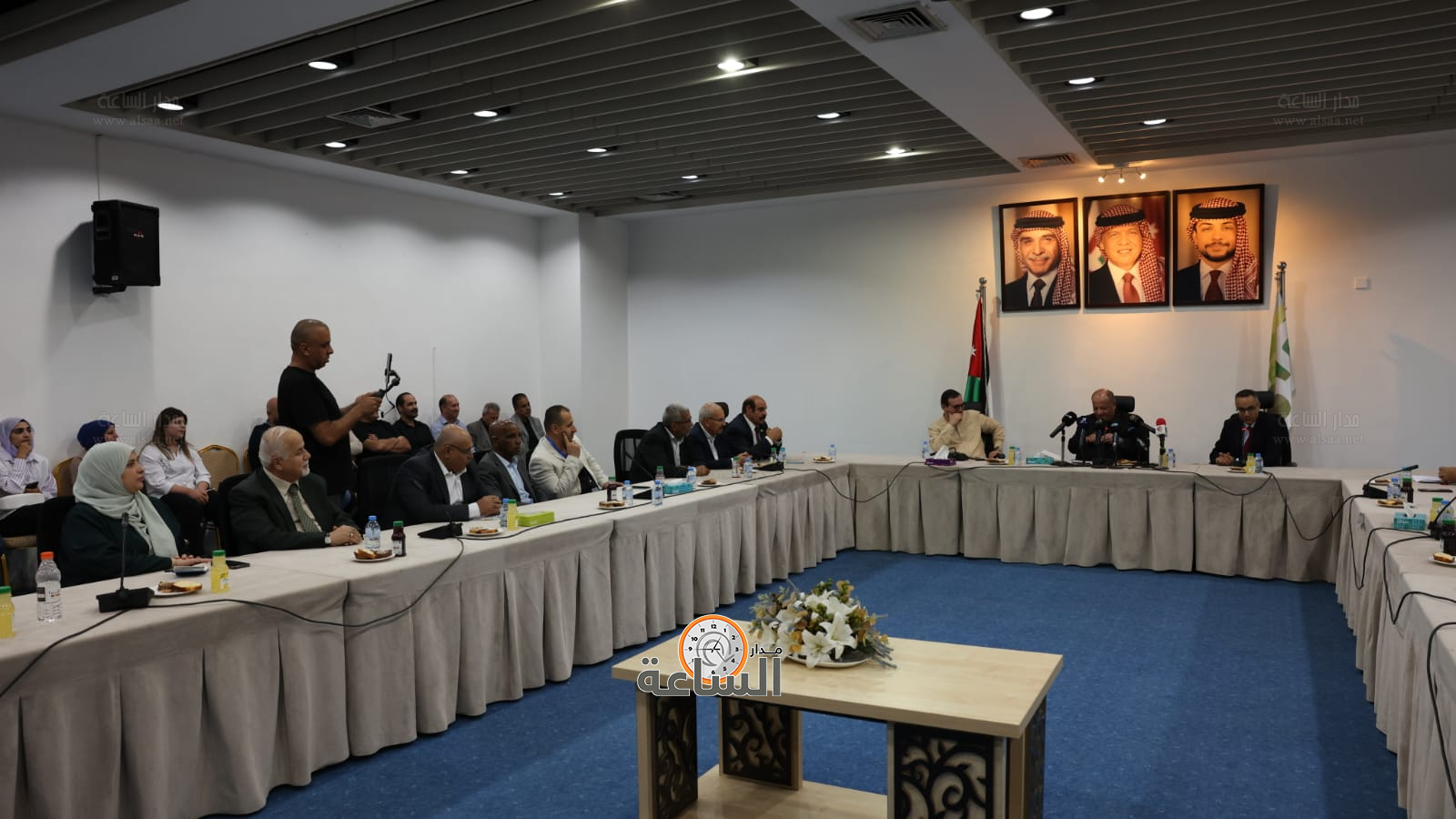 Madar Al-Saa Images 0.5690192921540703