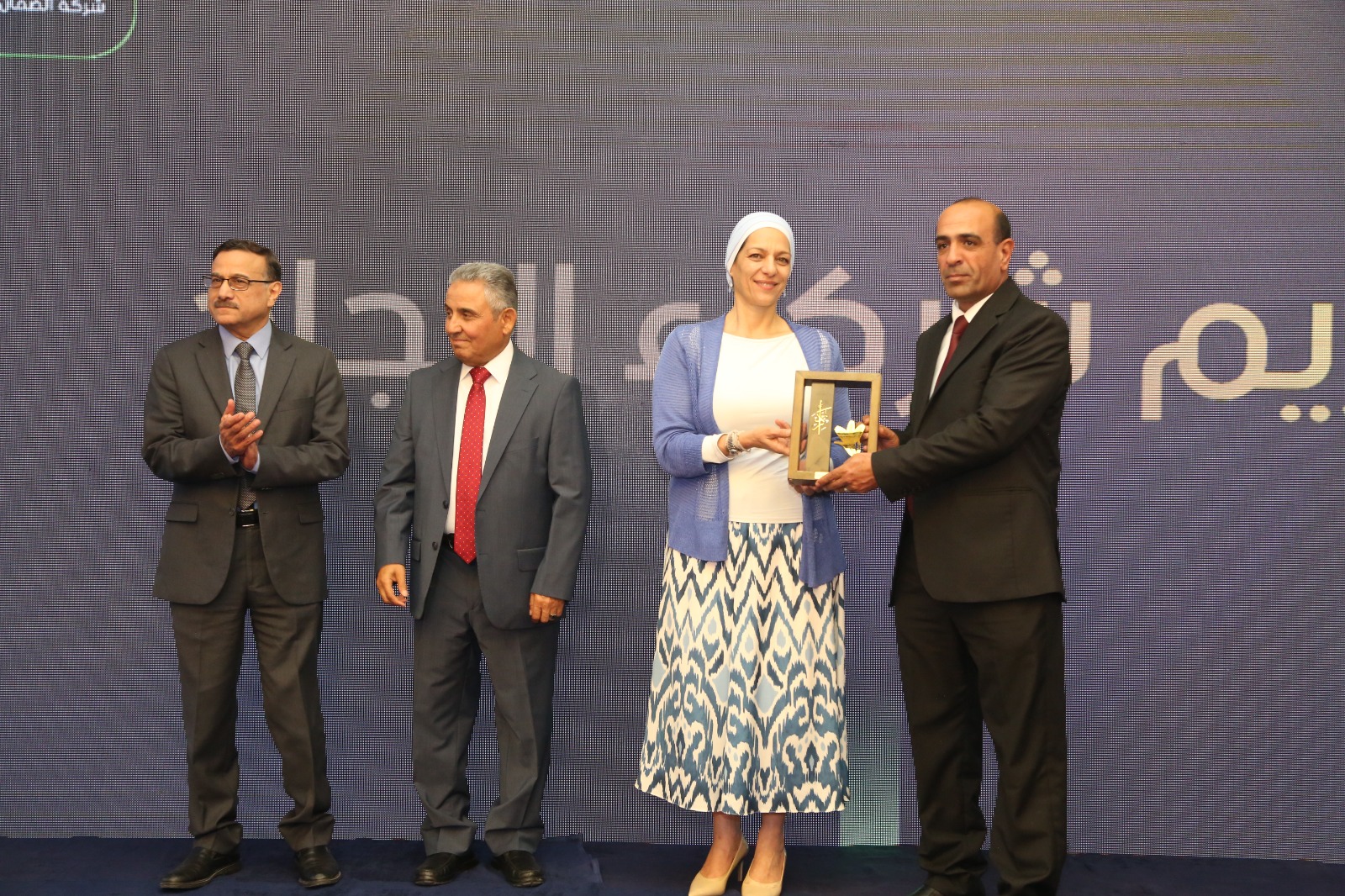 Madar Al-Saa Images 0.8057900544407334