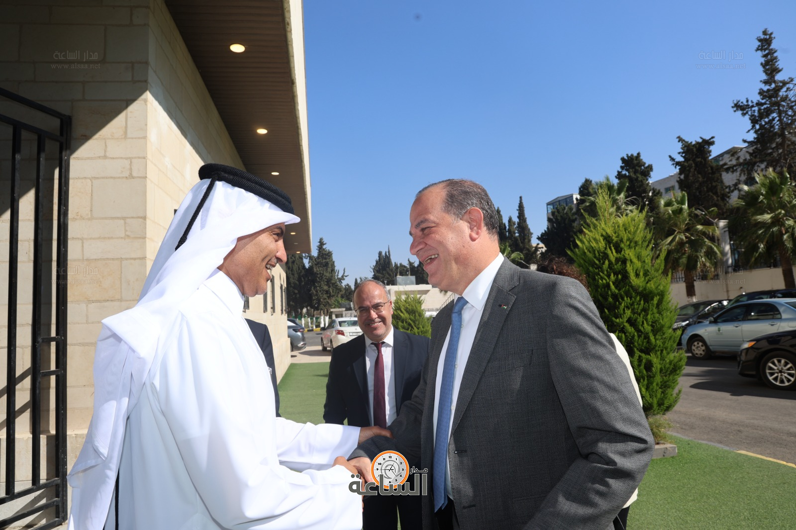 Madar Al-Saa Images 0.35556497641103524