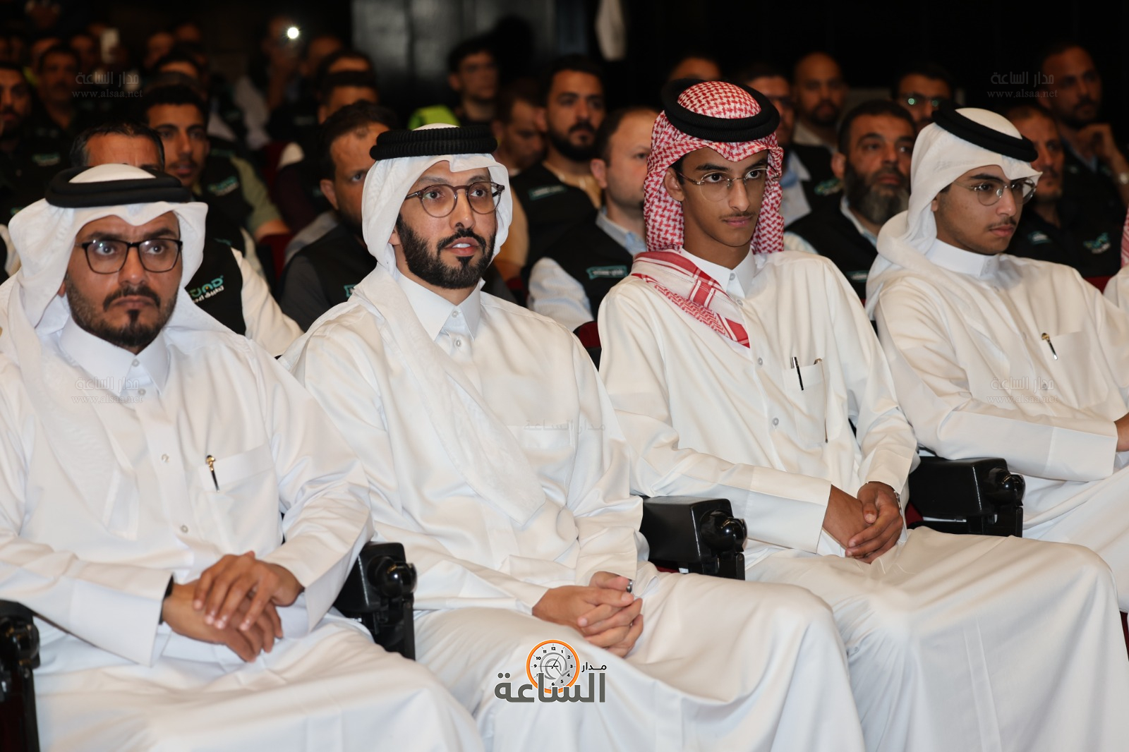 Madar Al-Saa Images 0.6446089139318969