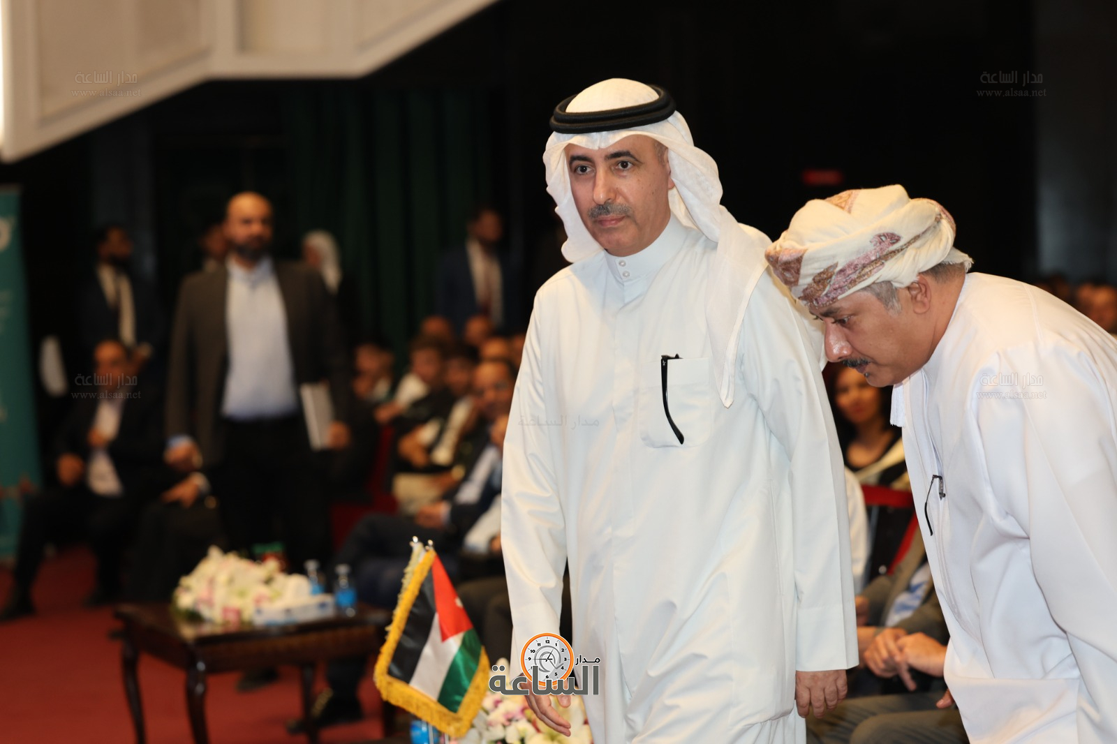 Madar Al-Saa Images 0.4076308409119479