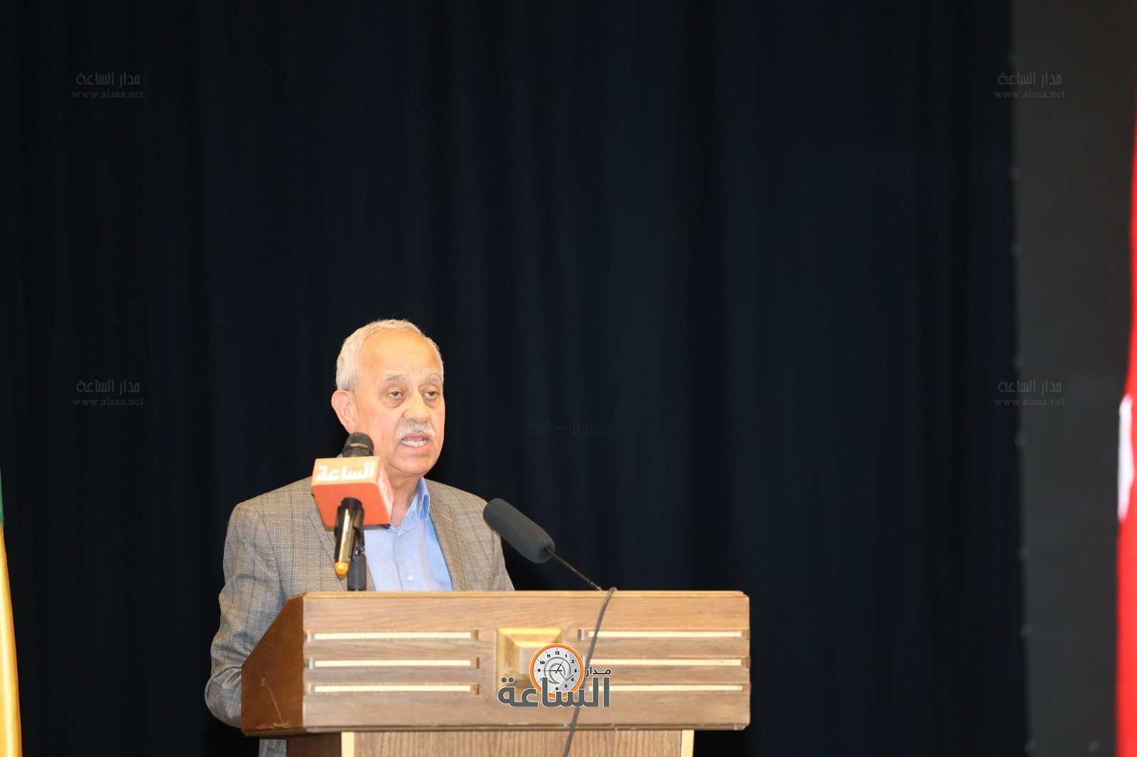 Madar Al-Saa Images 0.244851806987318