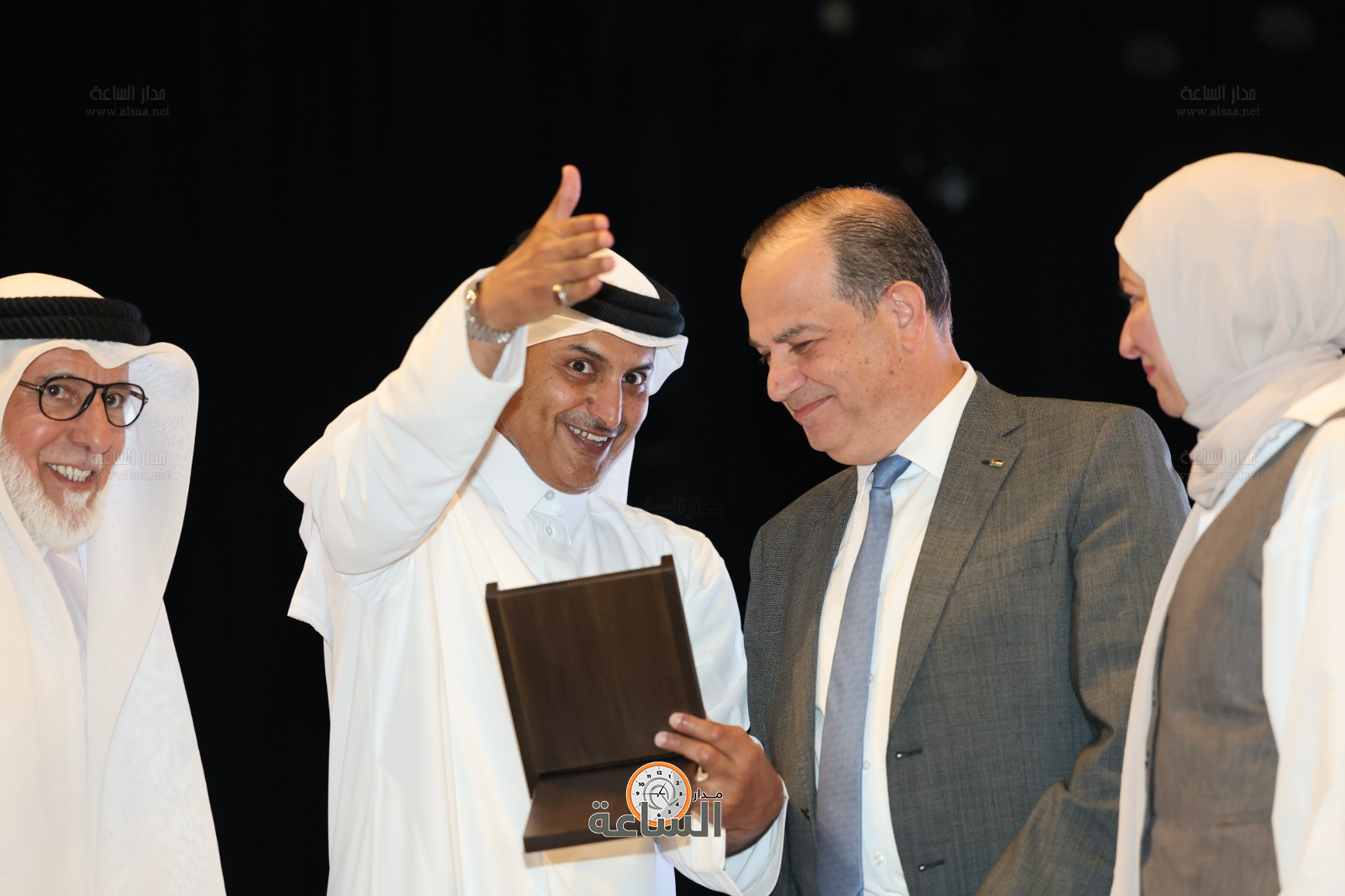 Madar Al-Saa Images 0.3248525736561938