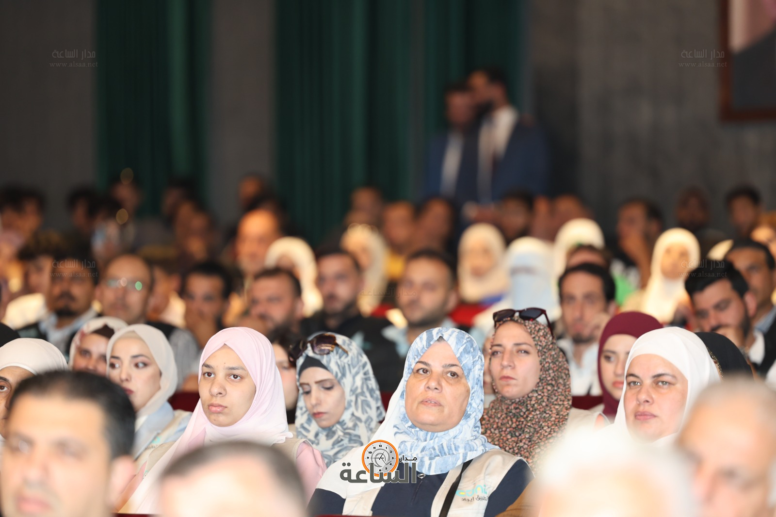 Madar Al-Saa Images 0.656869417079648