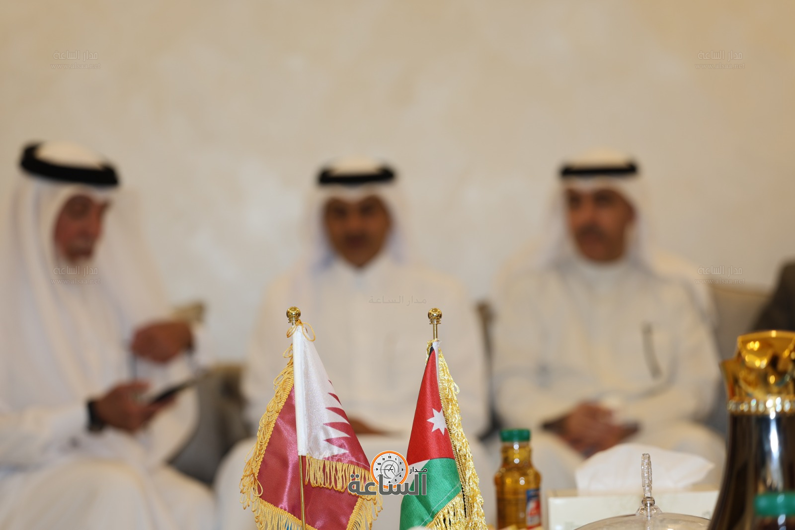 Madar Al-Saa Images 0.48772875959645734