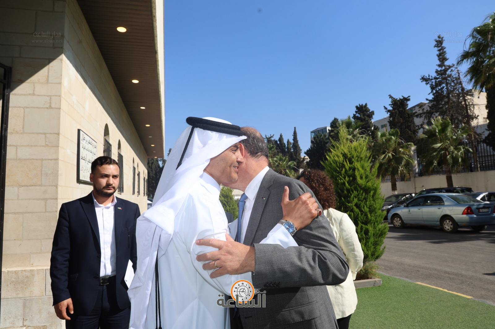 Madar Al-Saa Images 0.6350283818838762