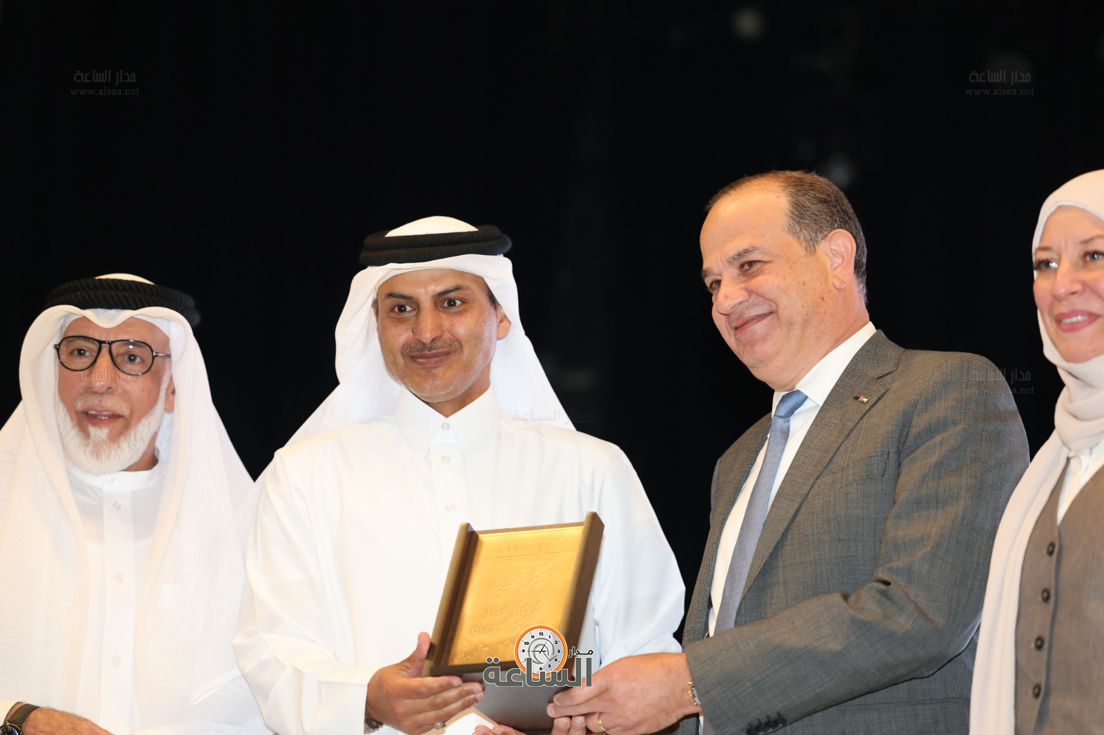 Madar Al-Saa Images 0.7191778811958612