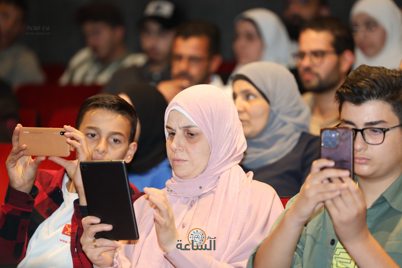 Madar Al-Saa Images 0.18635385874277288