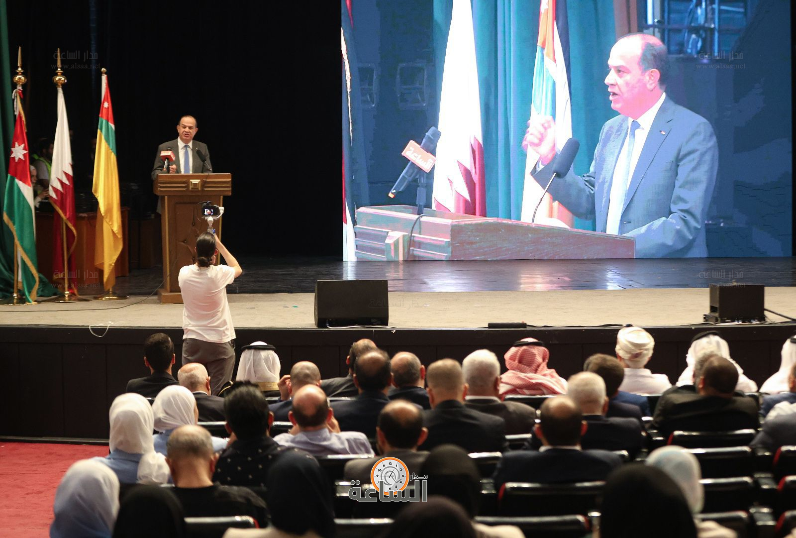 Madar Al-Saa Images 0.9922242305714782