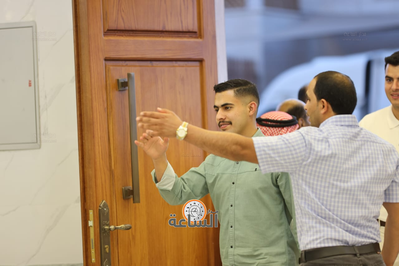 Madar Al-Saa Images 0.7779152161357463