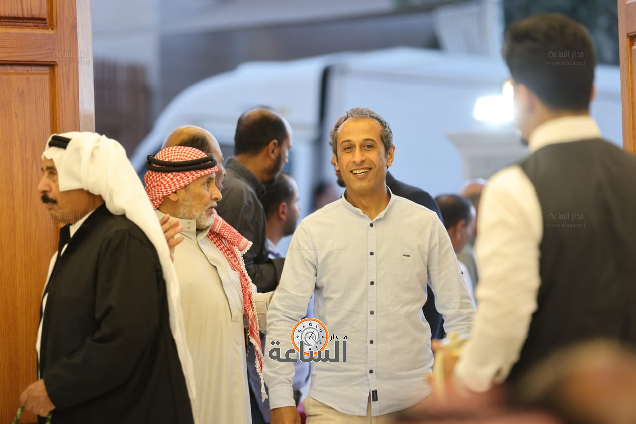 Madar Al-Saa Images 0.4994891839061467