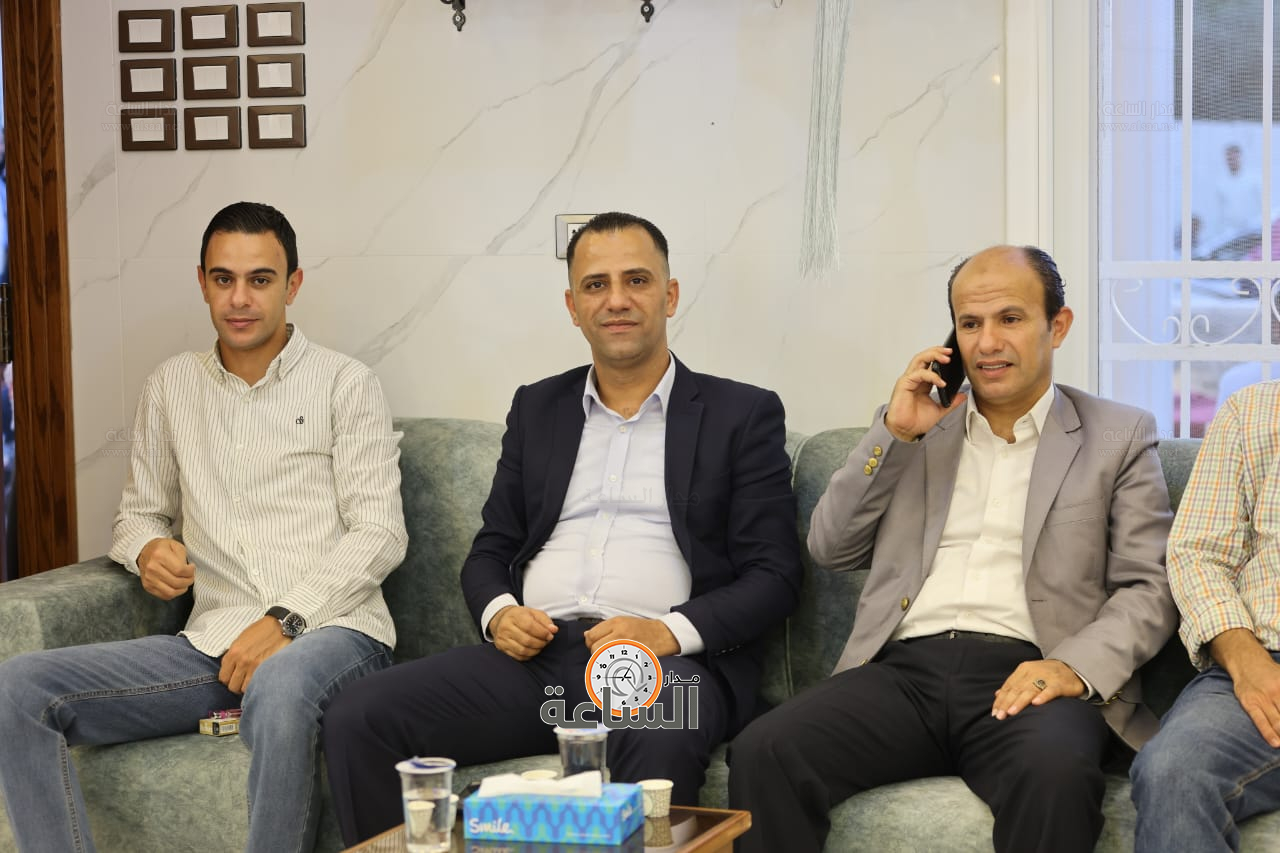 Madar Al-Saa Images 0.035295376699848835