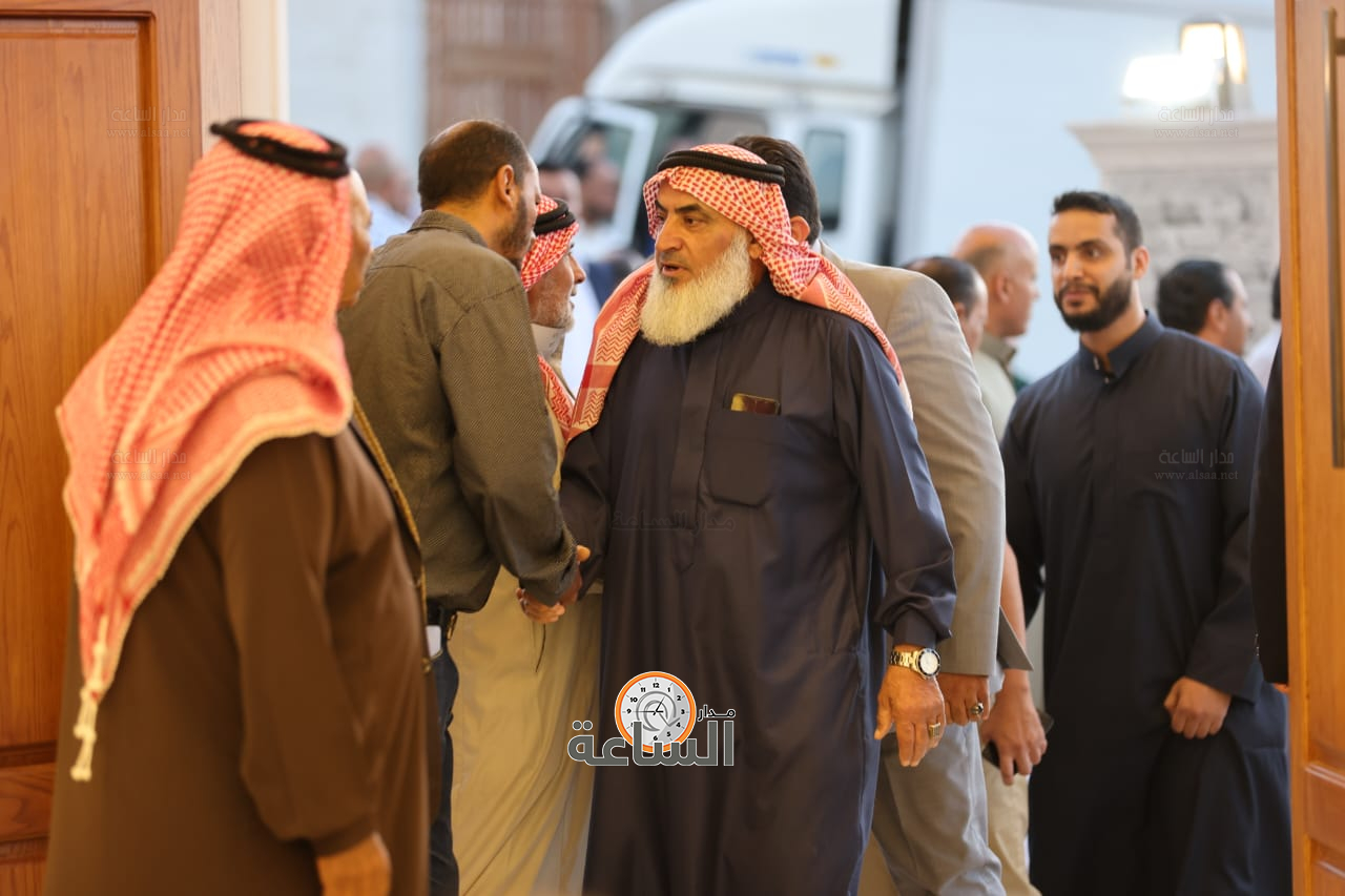 Madar Al-Saa Images 0.17628677711688379