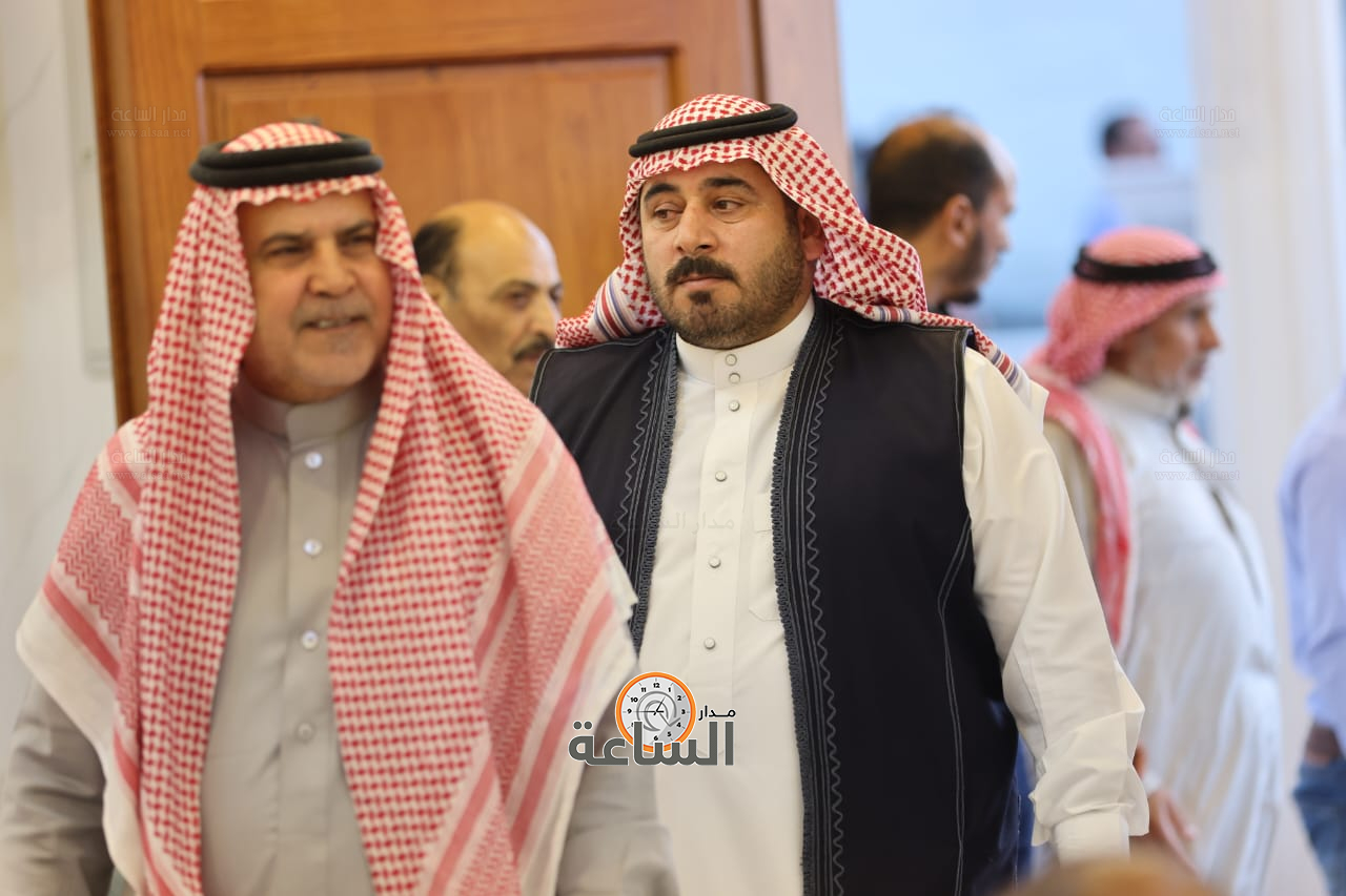 Madar Al-Saa Images 0.32114438940618184