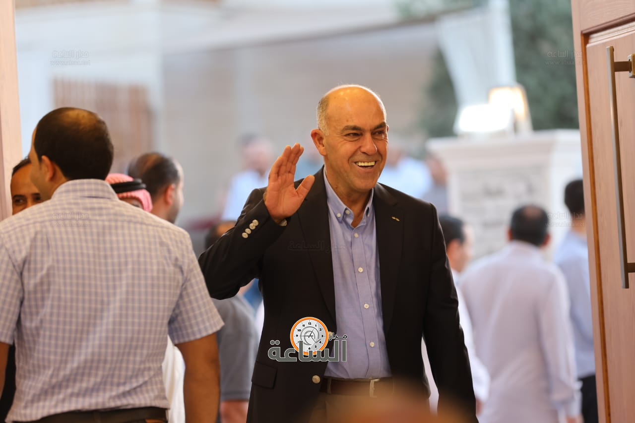 Madar Al-Saa Images 0.8631787574419738