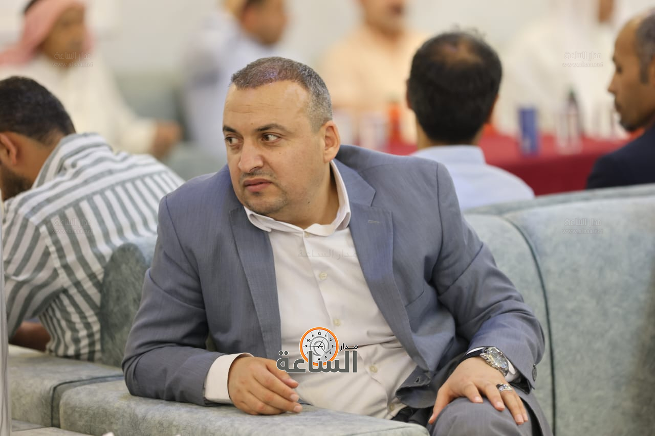 Madar Al-Saa Images 0.516853904534167