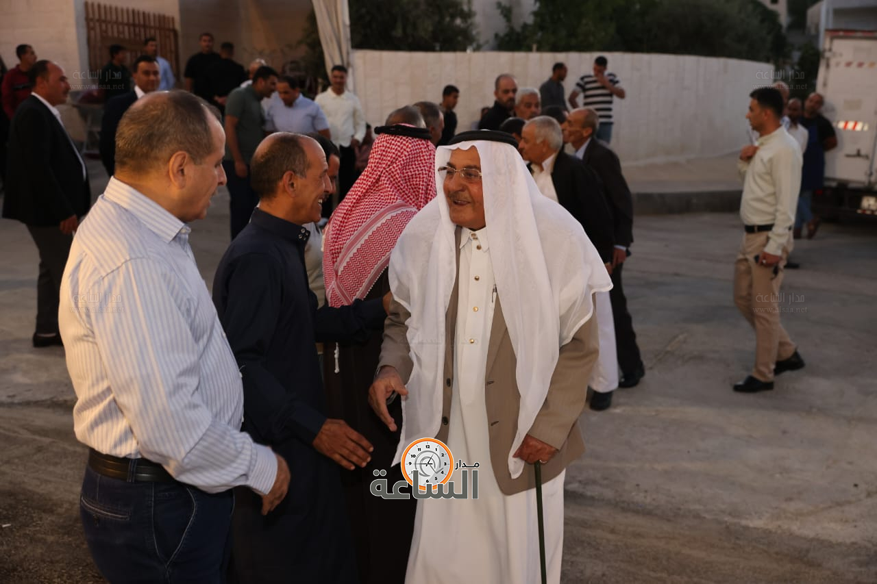 Madar Al-Saa Images 0.6224202250129515