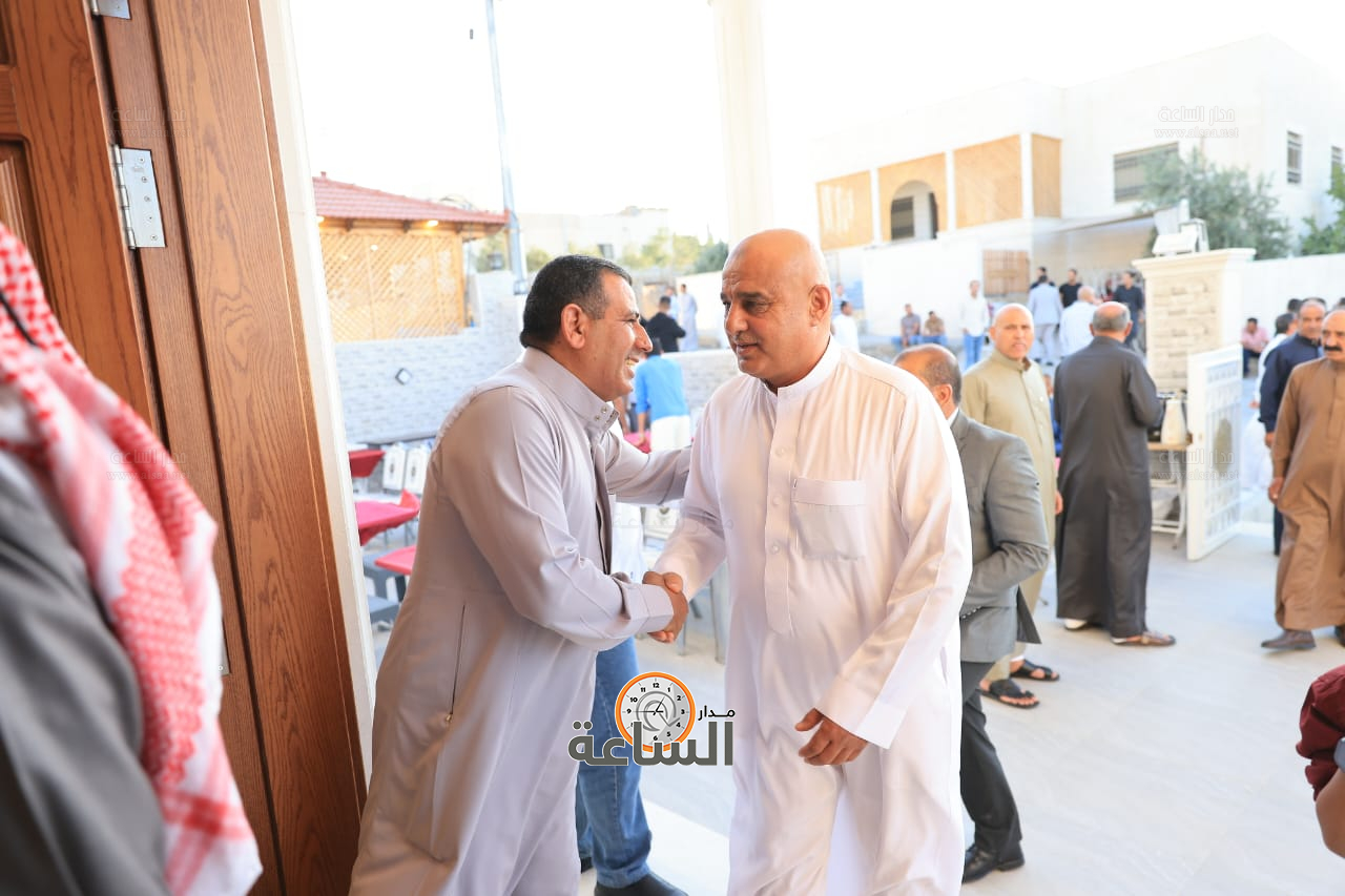 Madar Al-Saa Images 0.005243293380402858