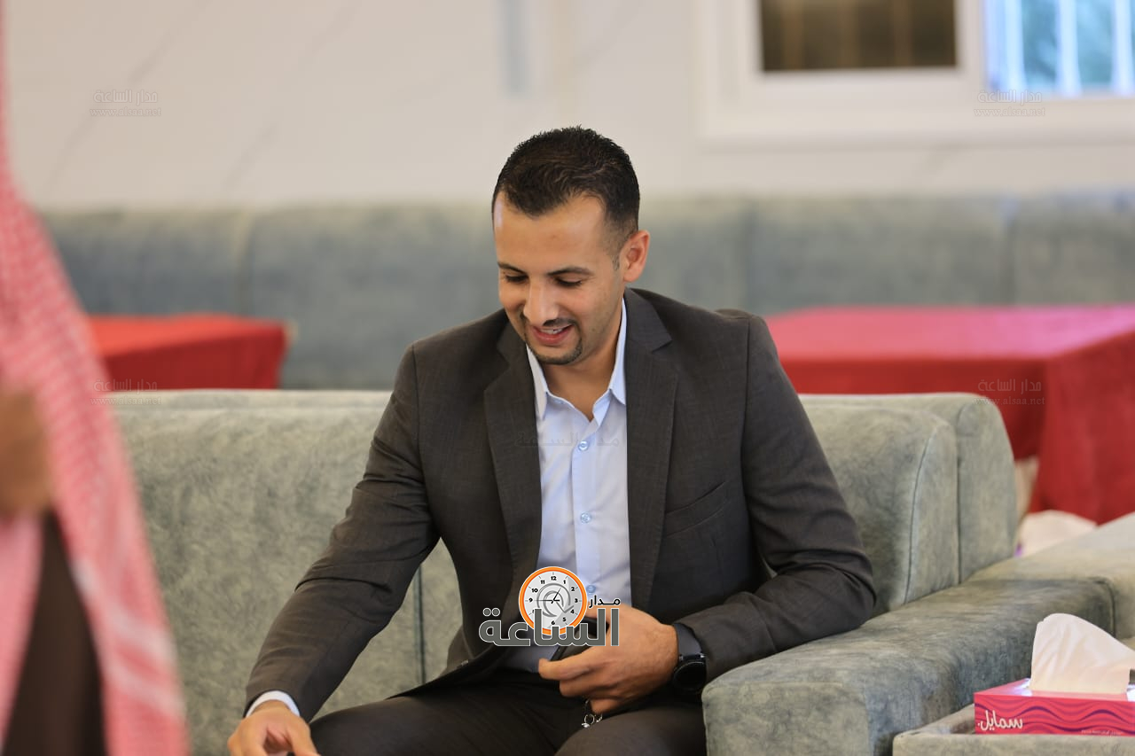 Madar Al-Saa Images 0.03754551090658742