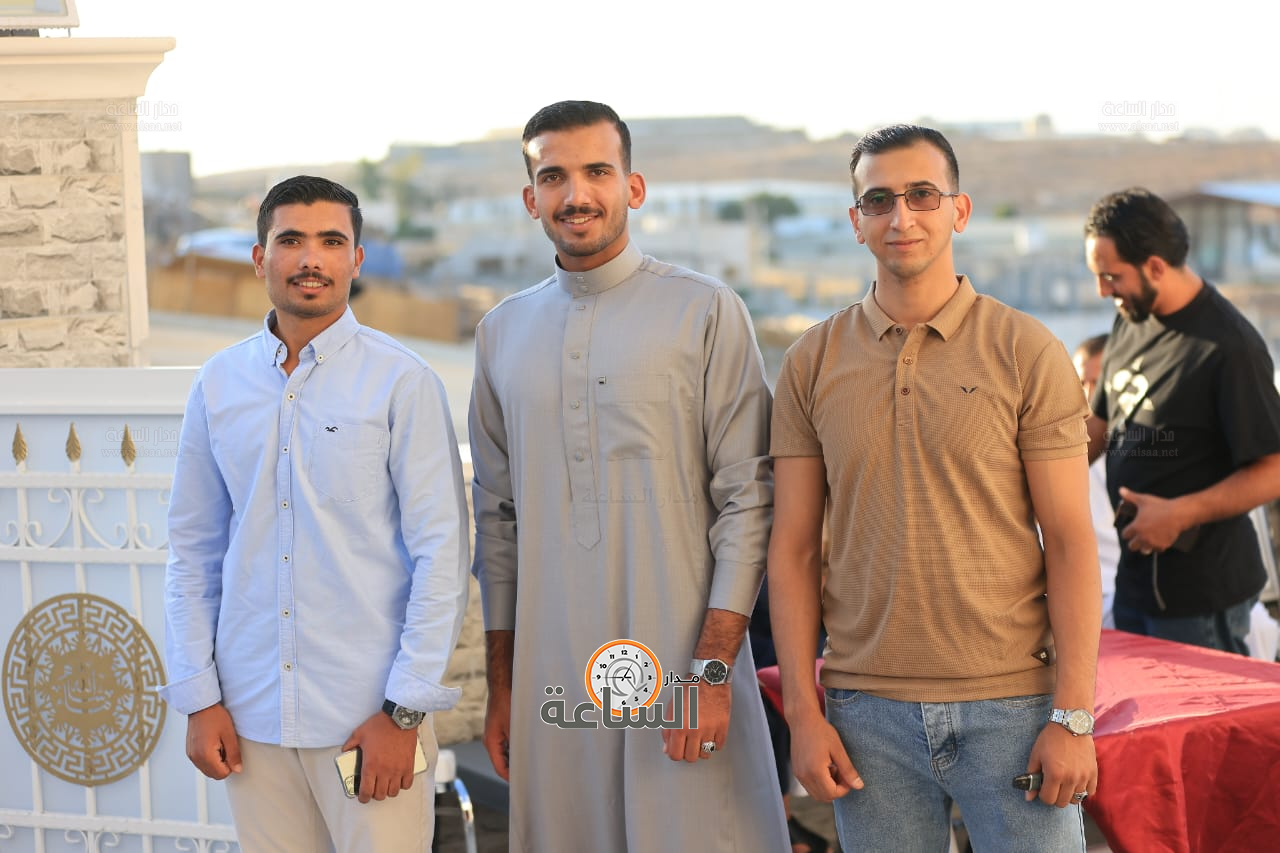 Madar Al-Saa Images 0.4823998696671532