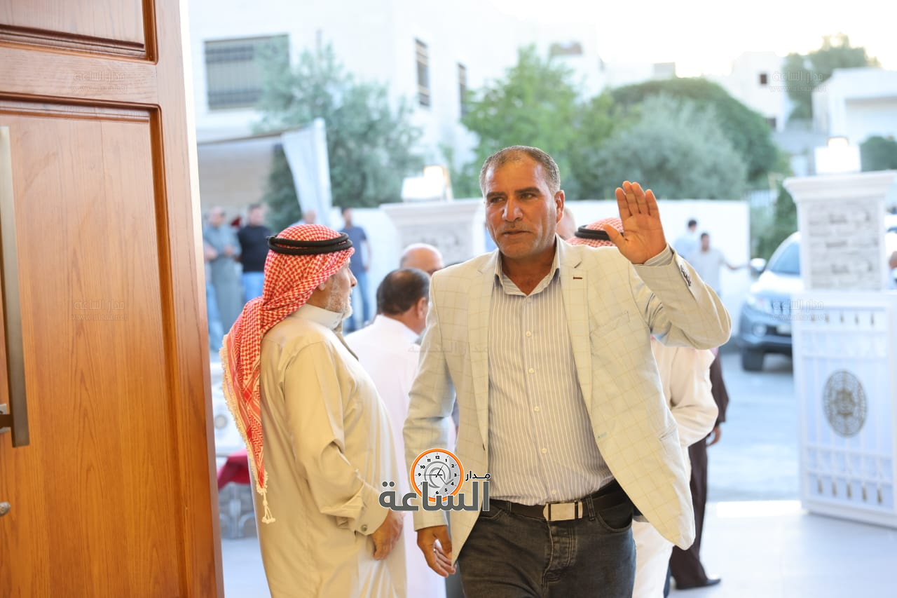 Madar Al-Saa Images 0.983049747720599