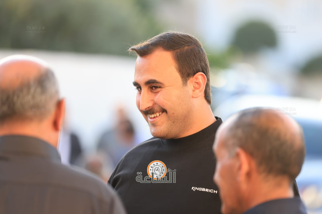 Madar Al-Saa Images 0.9331874562623125