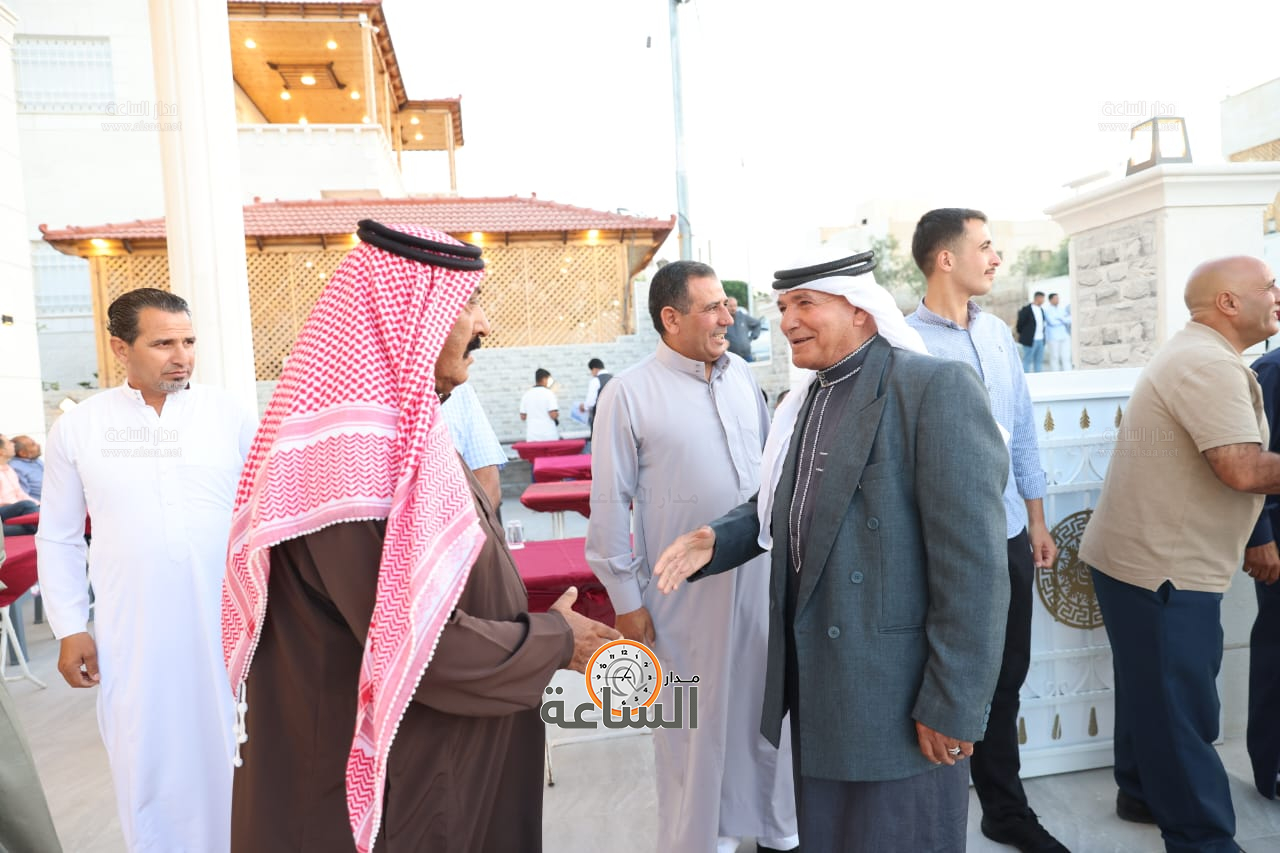 Madar Al-Saa Images 0.07539734898117567