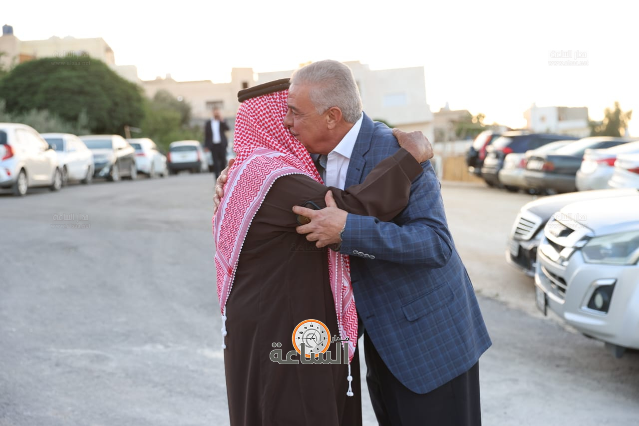 Madar Al-Saa Images 0.666108160359268