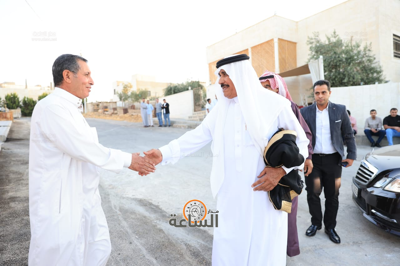 Madar Al-Saa Images 0.668691058393198