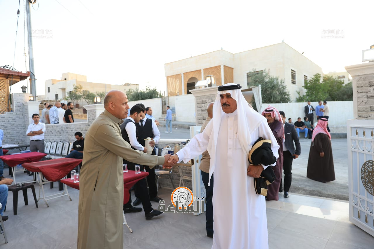 Madar Al-Saa Images 0.46545190415727344