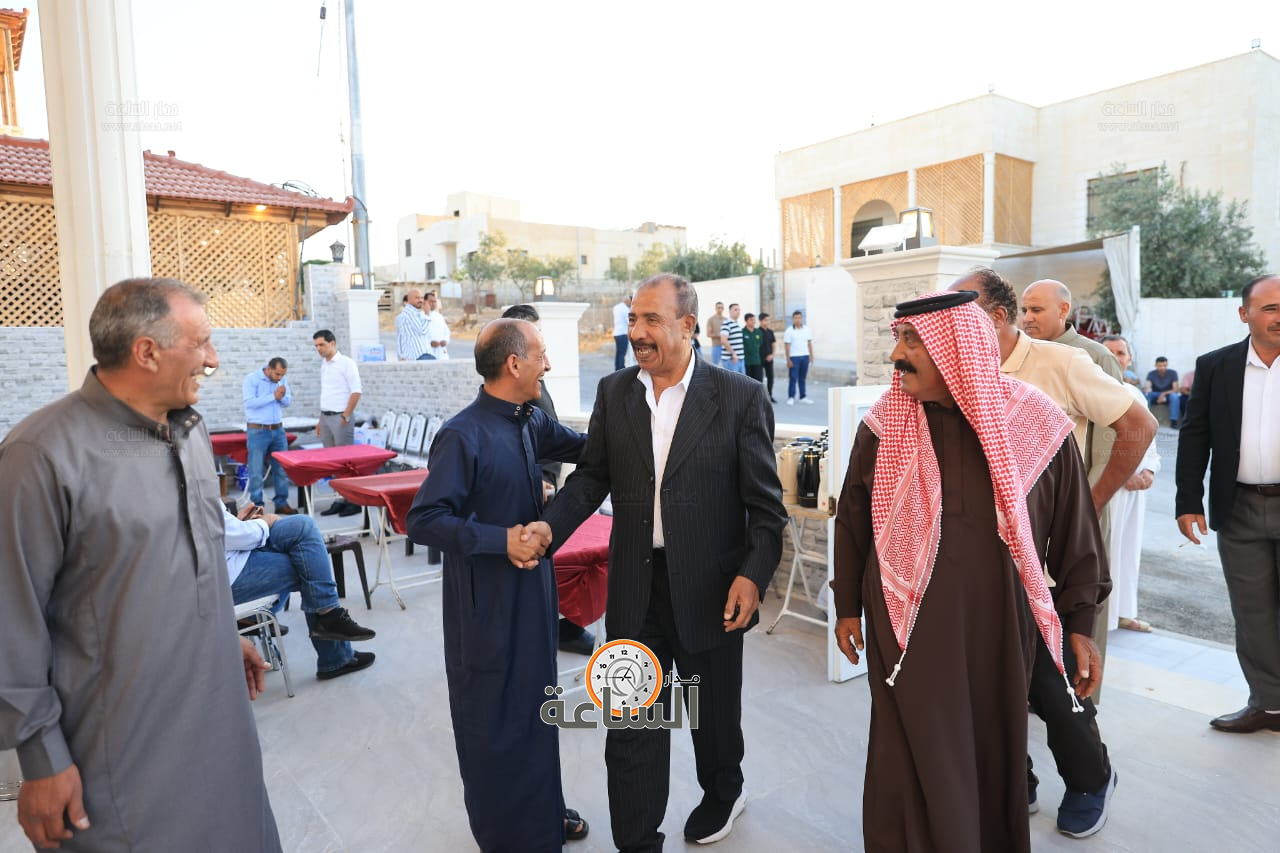 Madar Al-Saa Images 0.4456641615610928