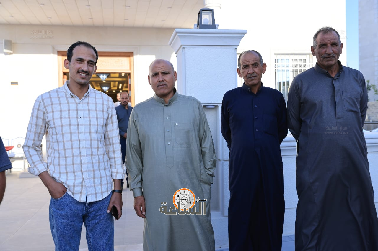 Madar Al-Saa Images 0.16215636315481696