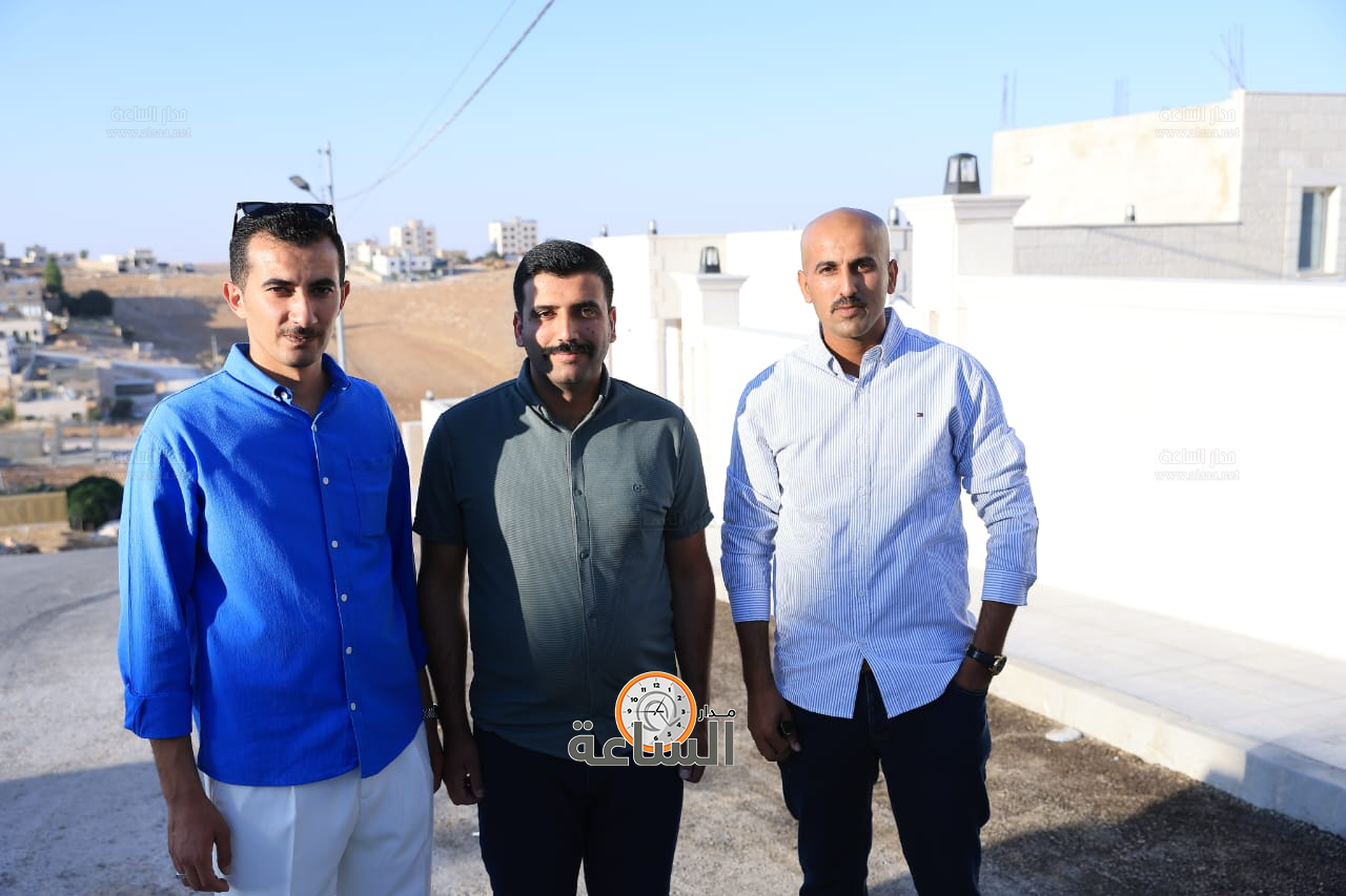 Madar Al-Saa Images 0.39749673176138967