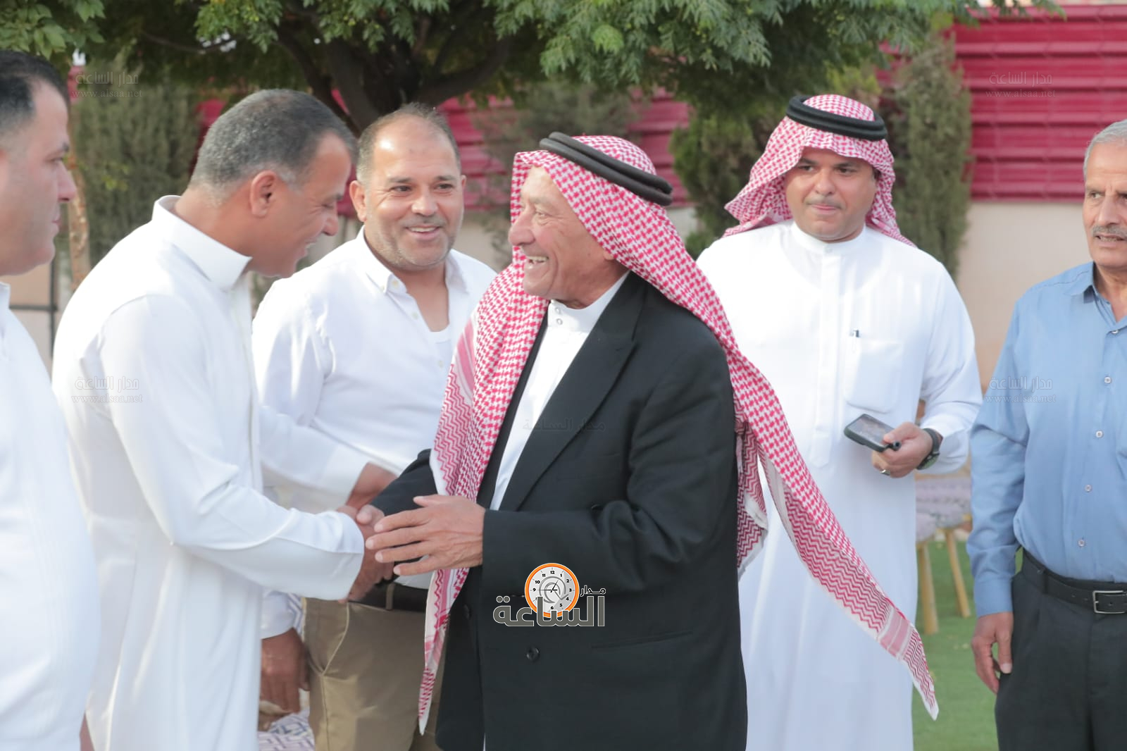 Madar Al-Saa Images 0.4373999072902446