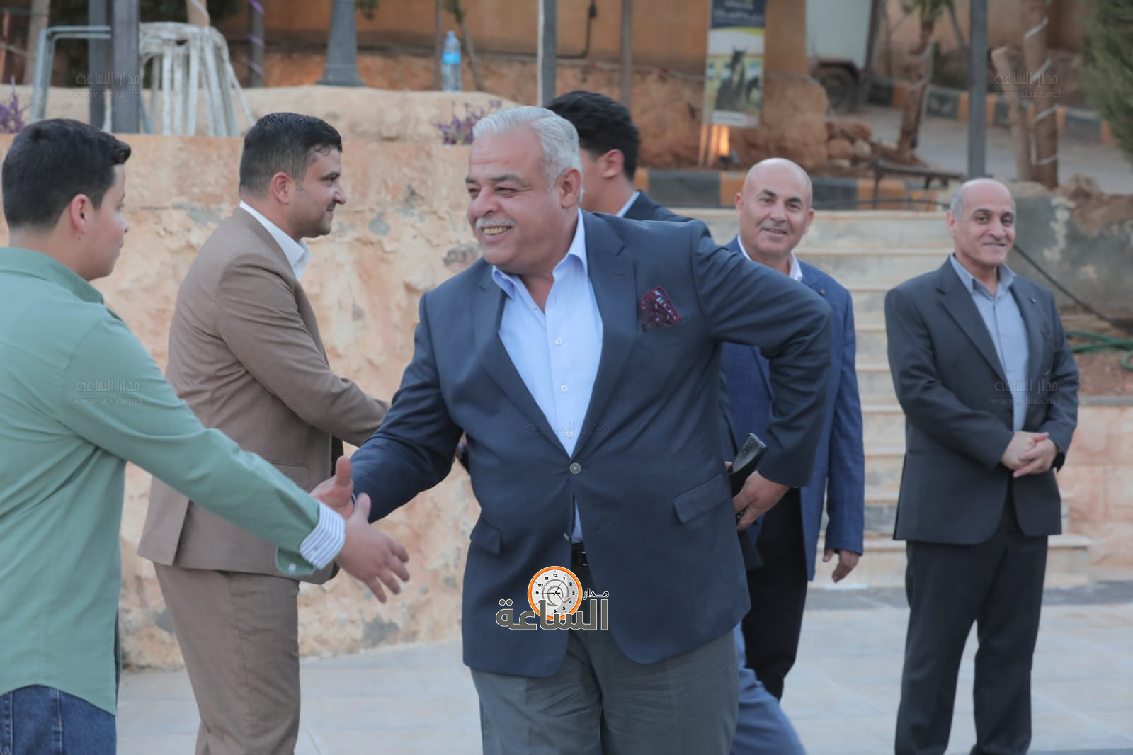 Madar Al-Saa Images 0.46148659027573935