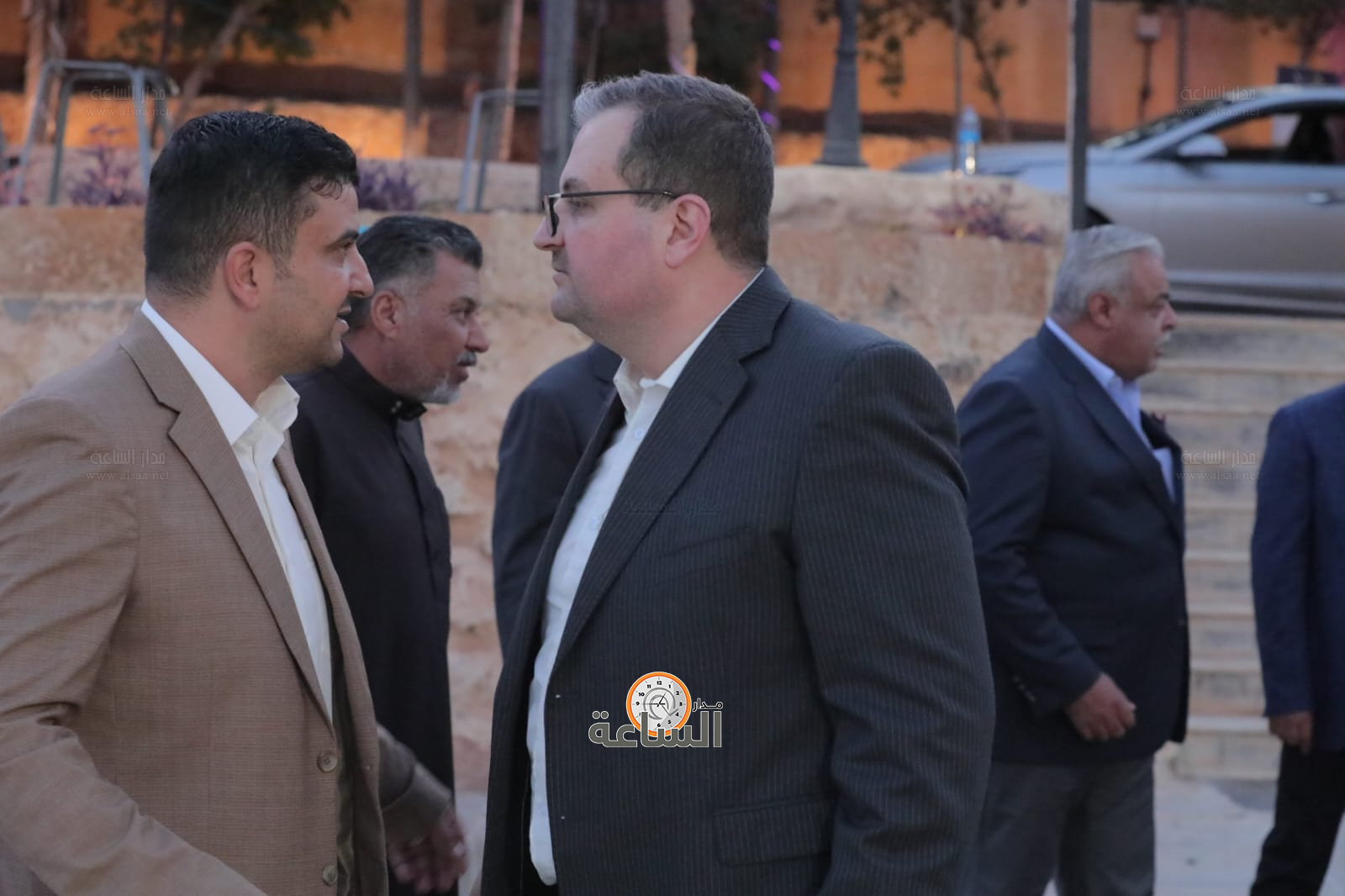 Madar Al-Saa Images 0.5525622495092569