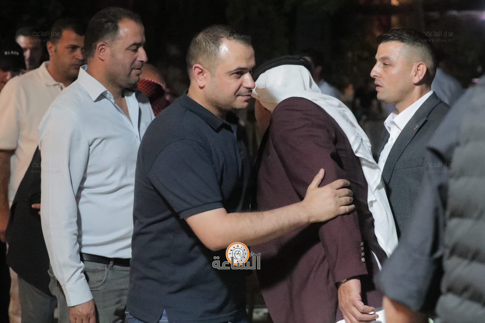 Madar Al-Saa Images 0.10325419865039209