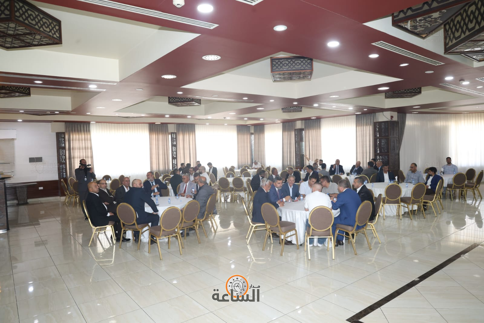 Madar Al-Saa Images 0.4689637030212075