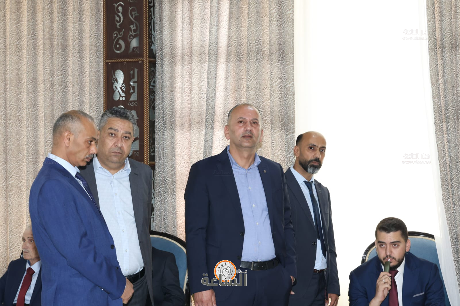 Madar Al-Saa Images 0.48800014617720133