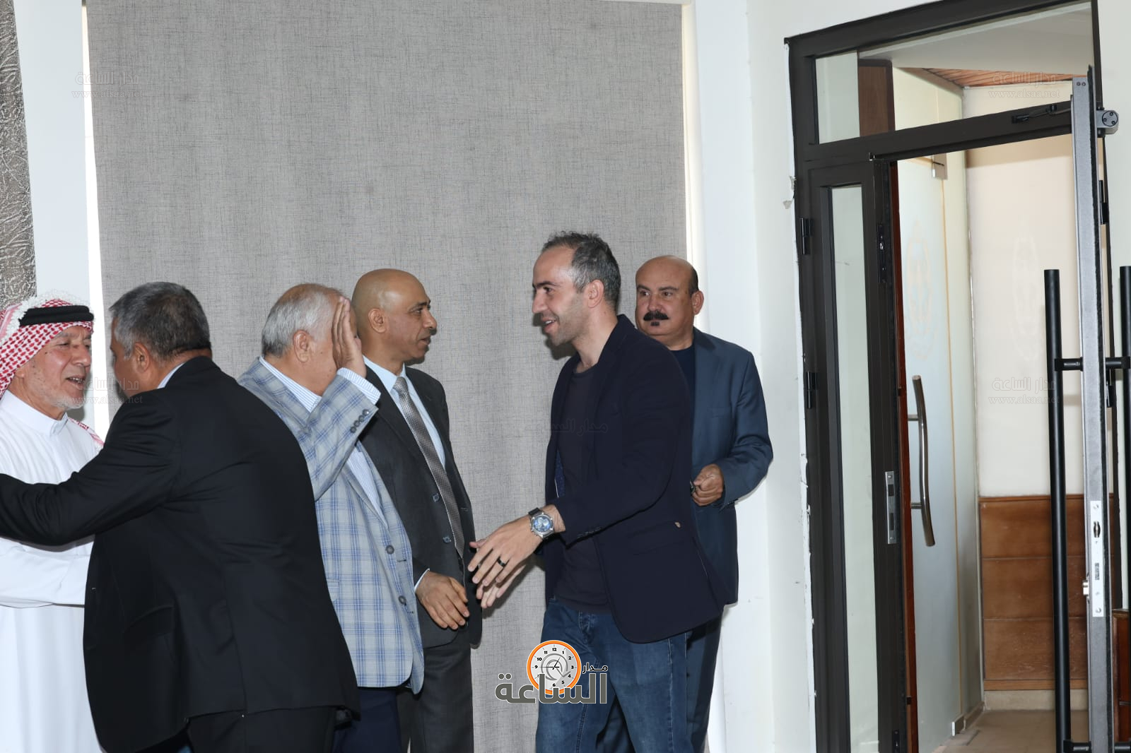 Madar Al-Saa Images 0.5418807604313775