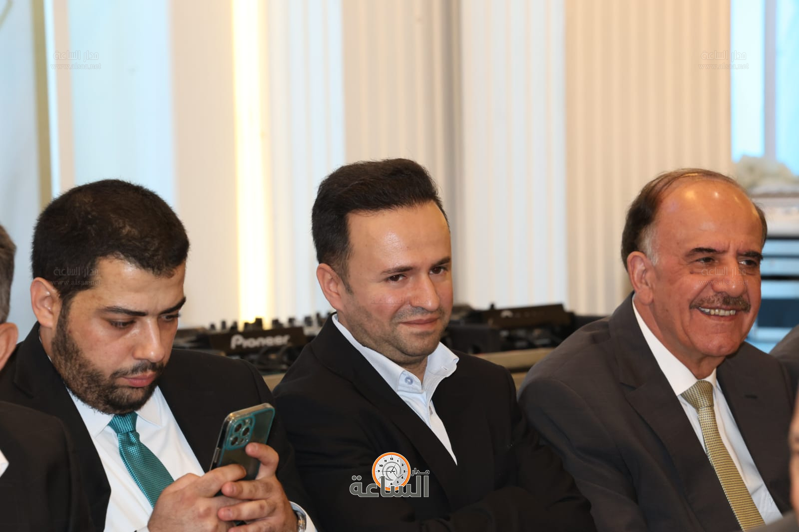 Madar Al-Saa Images 0.16990275355759565