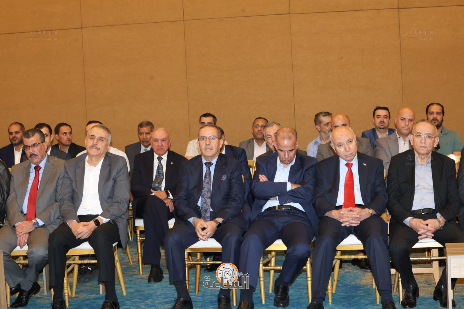 Madar Al-Saa Images 0.17636795877573752