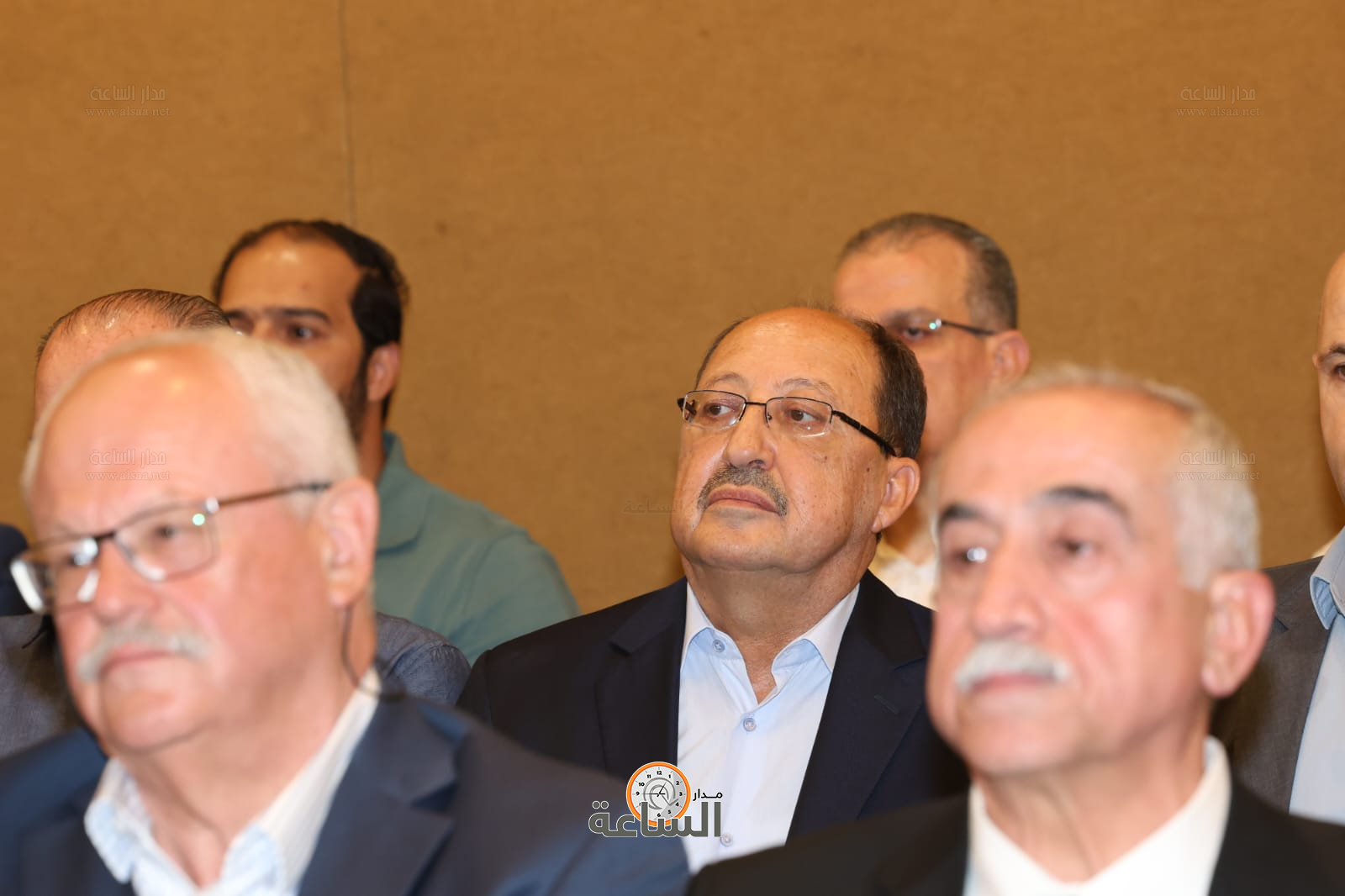 Madar Al-Saa Images 0.5921087055449438