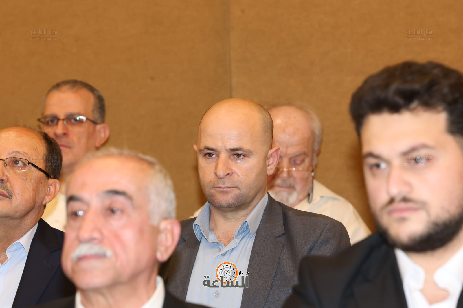 Madar Al-Saa Images 0.9787876636779357