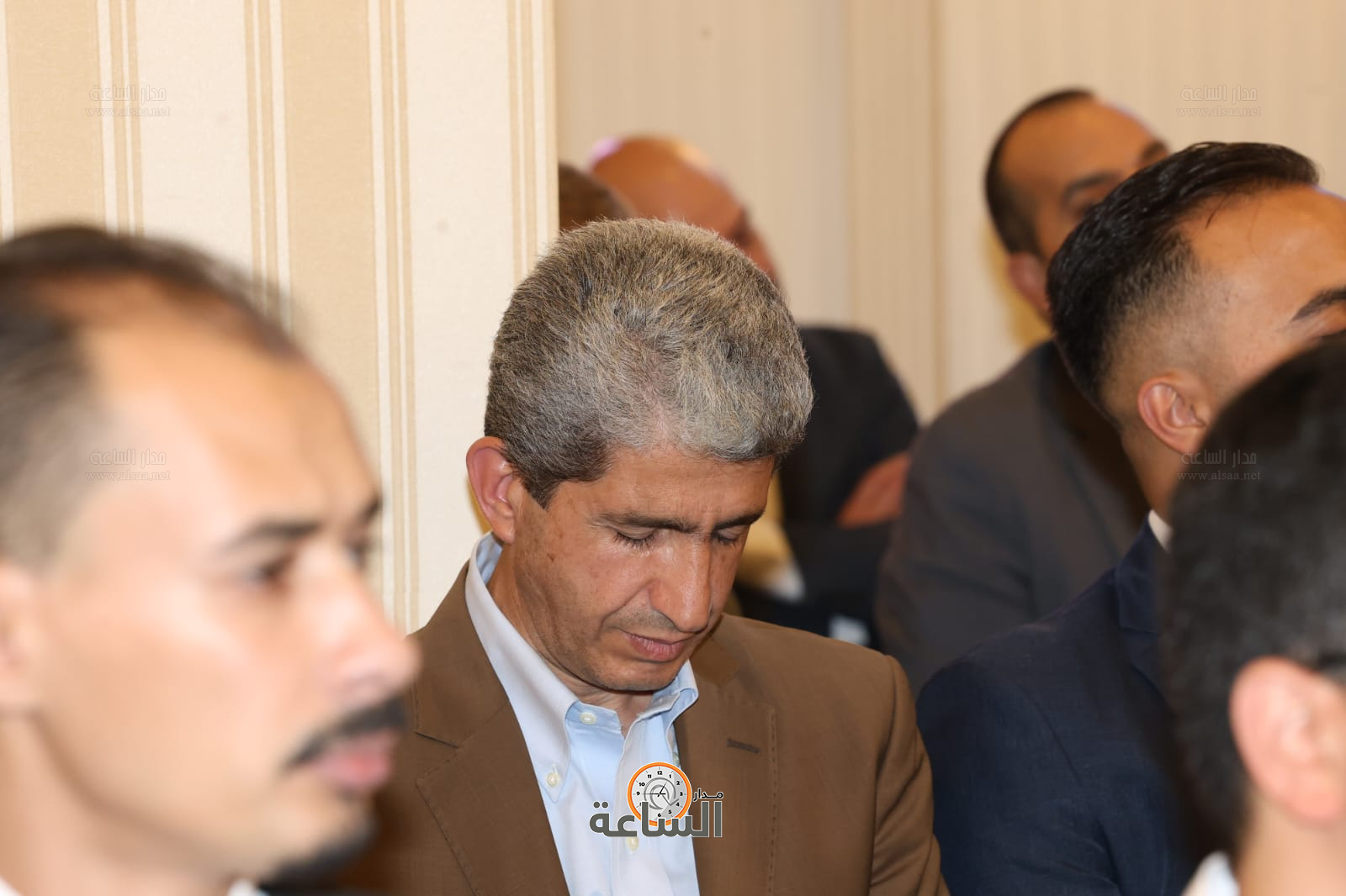 Madar Al-Saa Images 0.4505214272910064