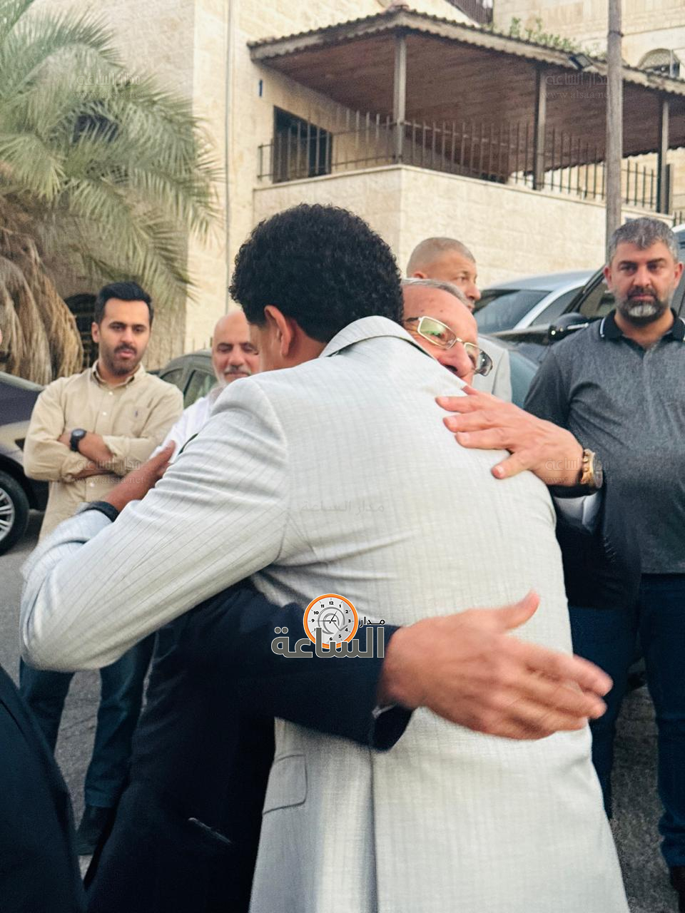 Madar Al-Saa Images 0.2332231158316691