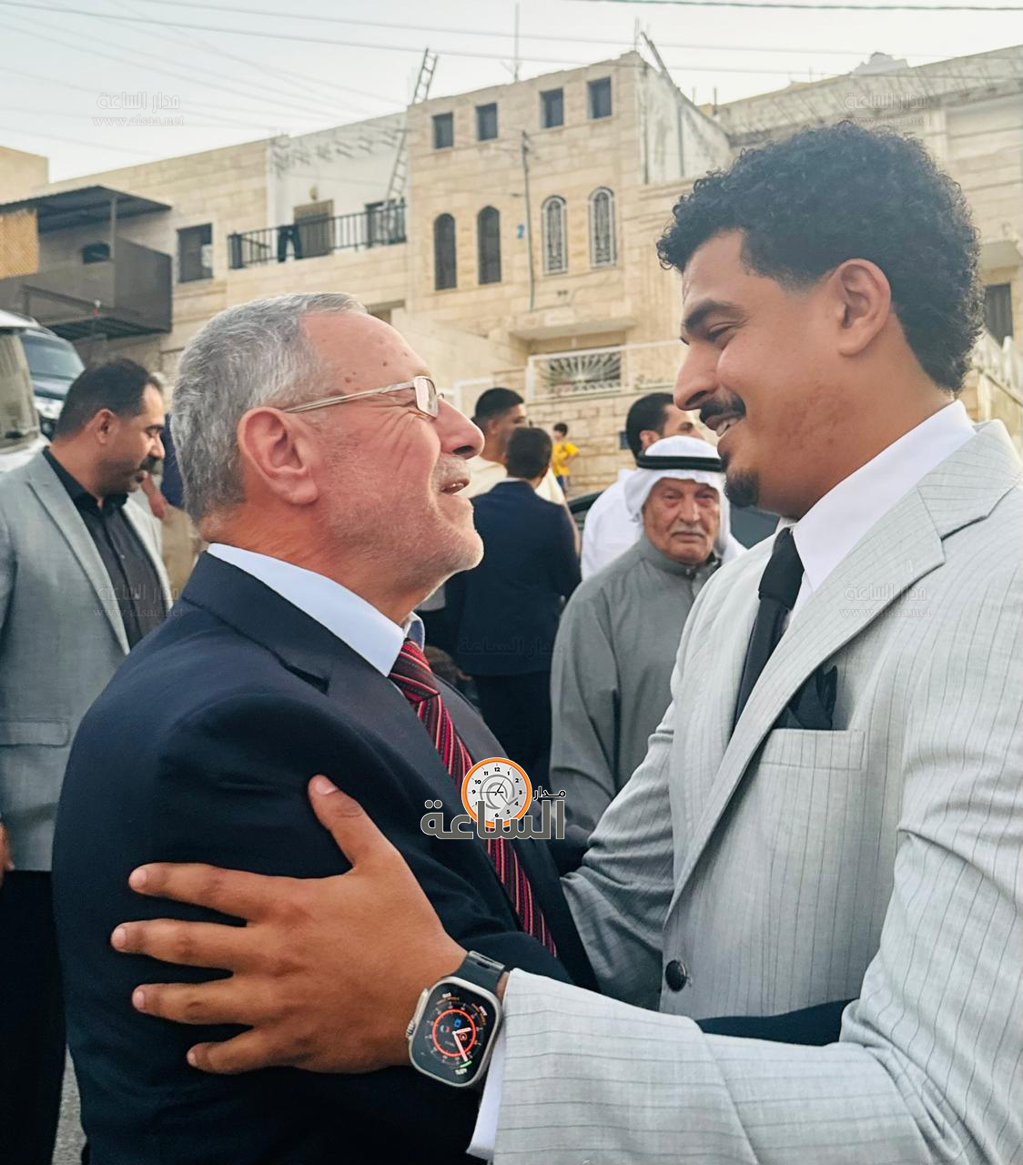 Madar Al-Saa Images 0.9826068978555133