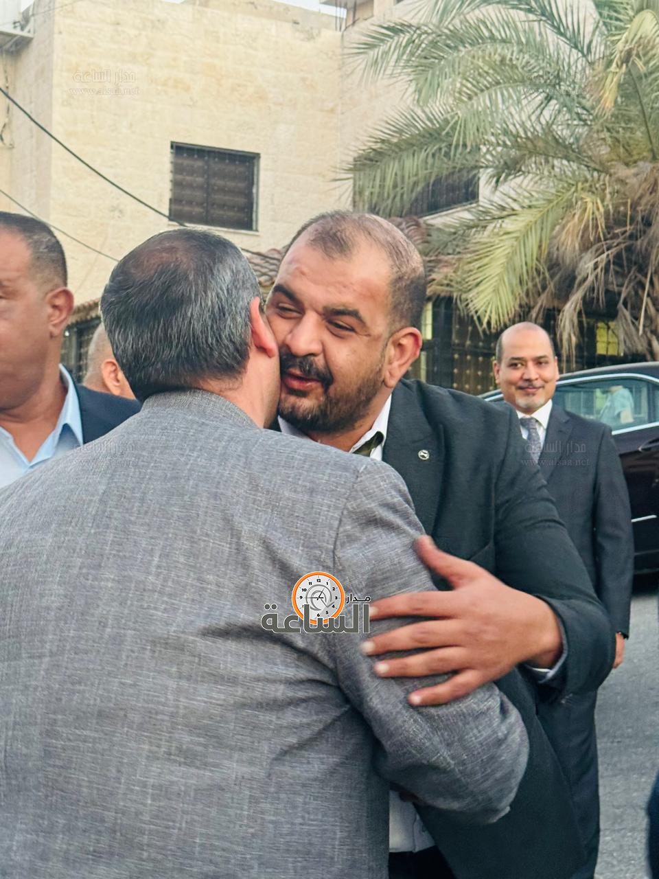 Madar Al-Saa Images 0.979896376527494