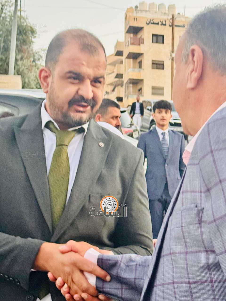 Madar Al-Saa Images 0.015418157822902567