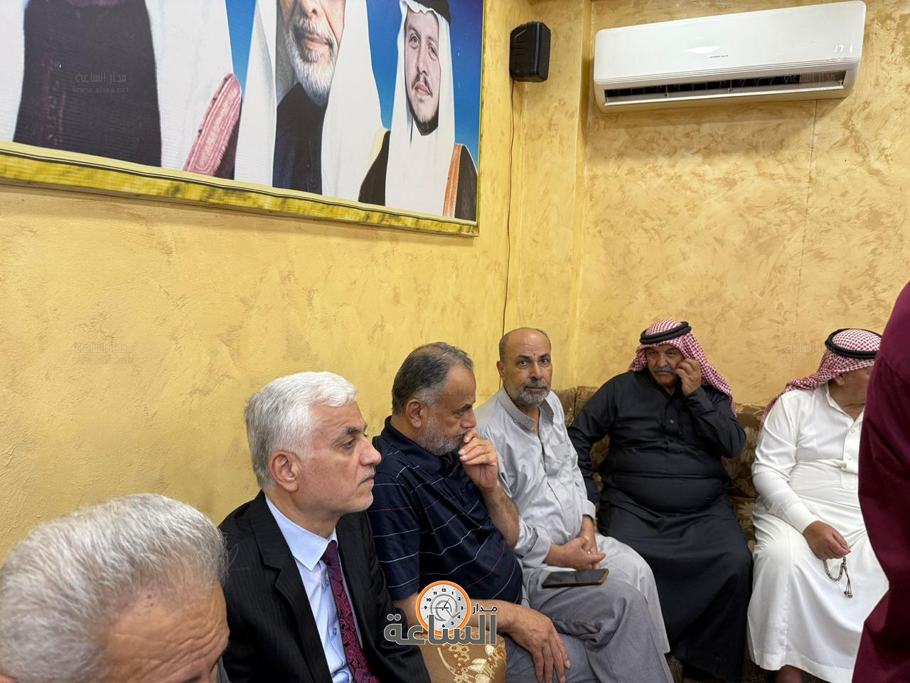 Madar Al-Saa Images 0.8369271262908842